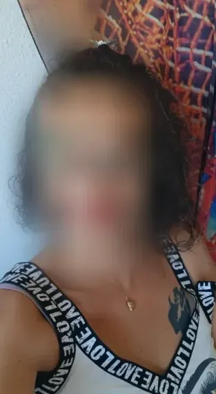 Anne, 40