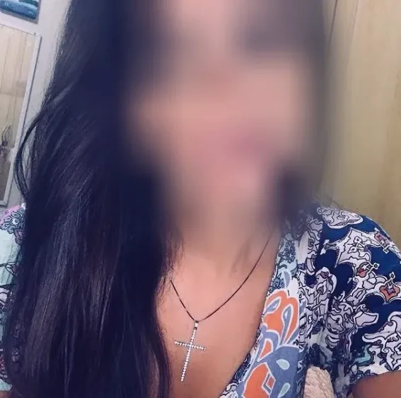 Lynn, 38