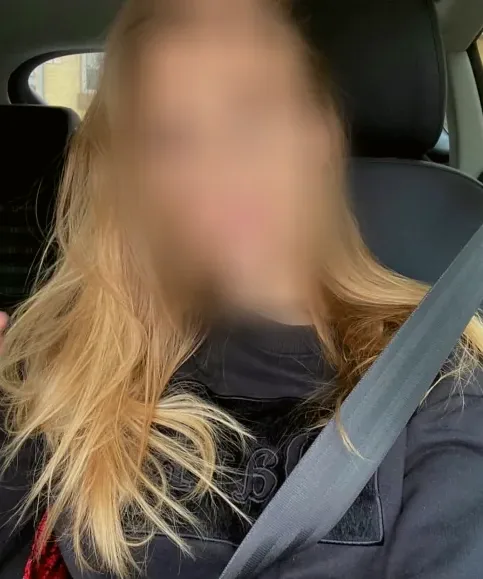 Maaike, 32