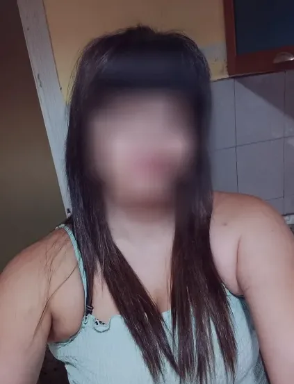 Noor, 37