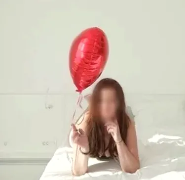 Renske, 27