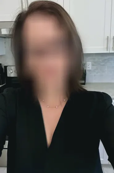 Zeynep, 38